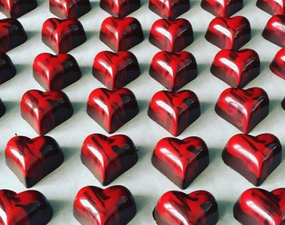 Nosh This heart-shaped chocolates