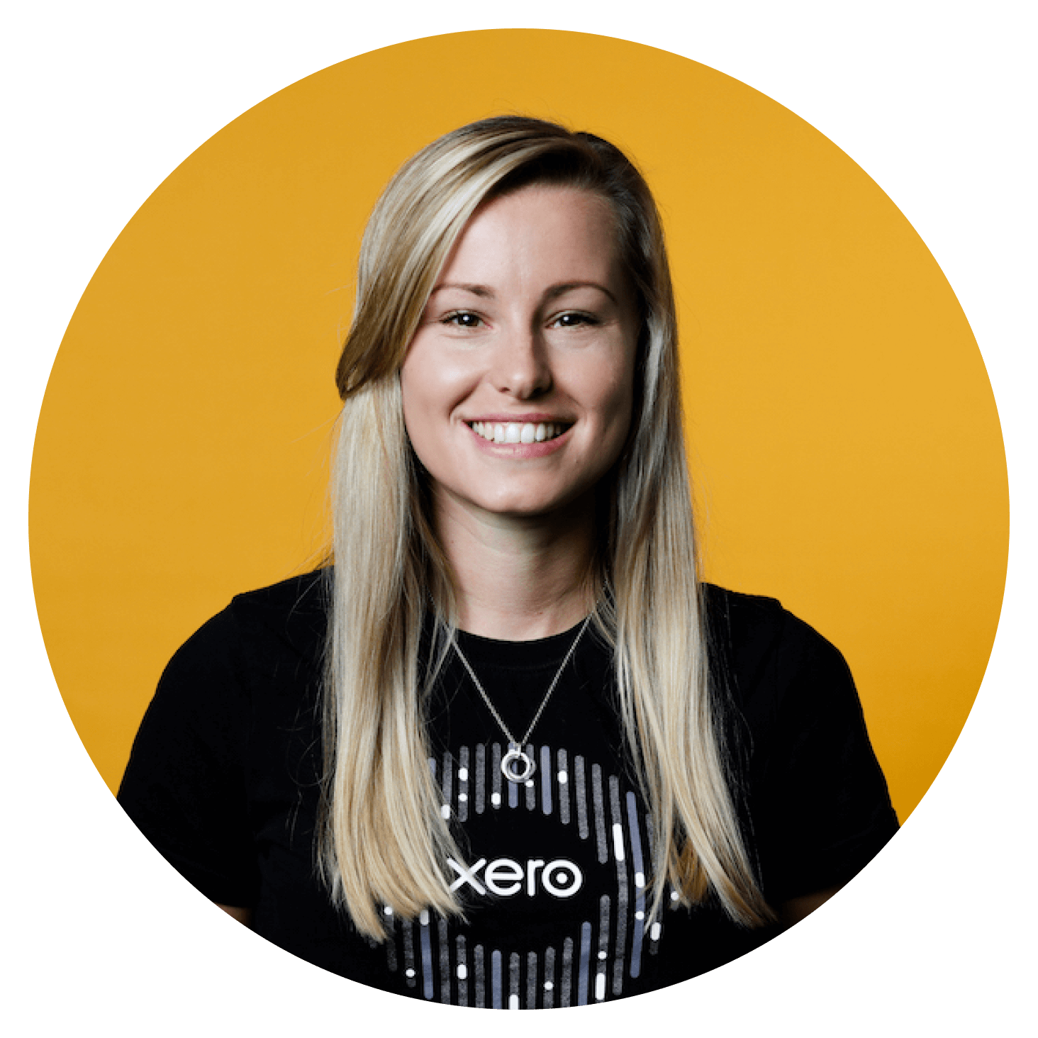 Headshot of Xero education specialist, Becca Smith.