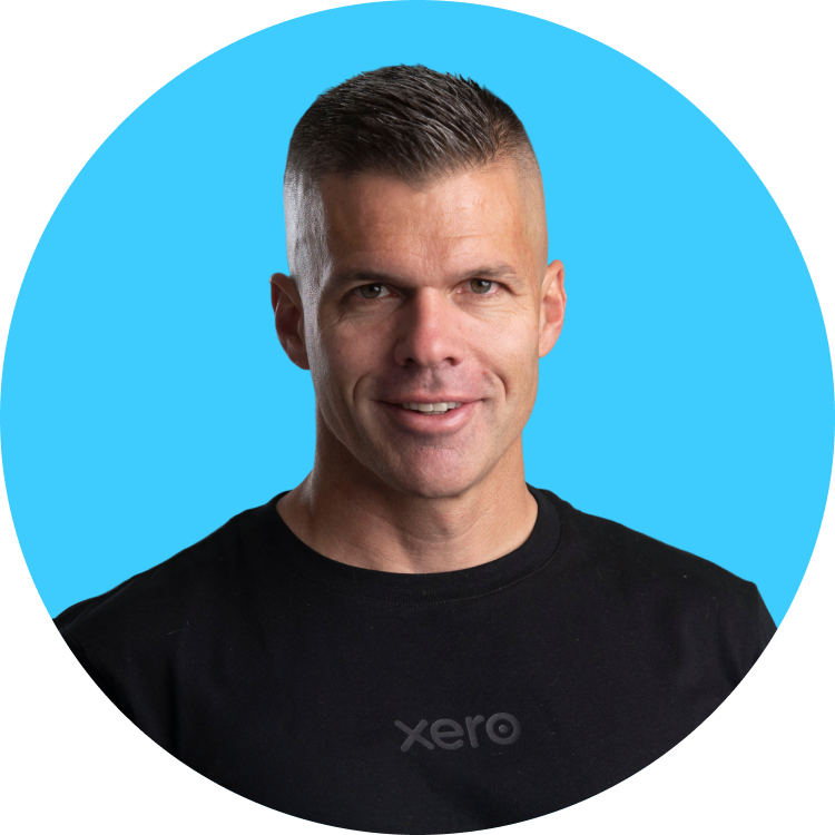 Head and shoulder image Collin Timmins